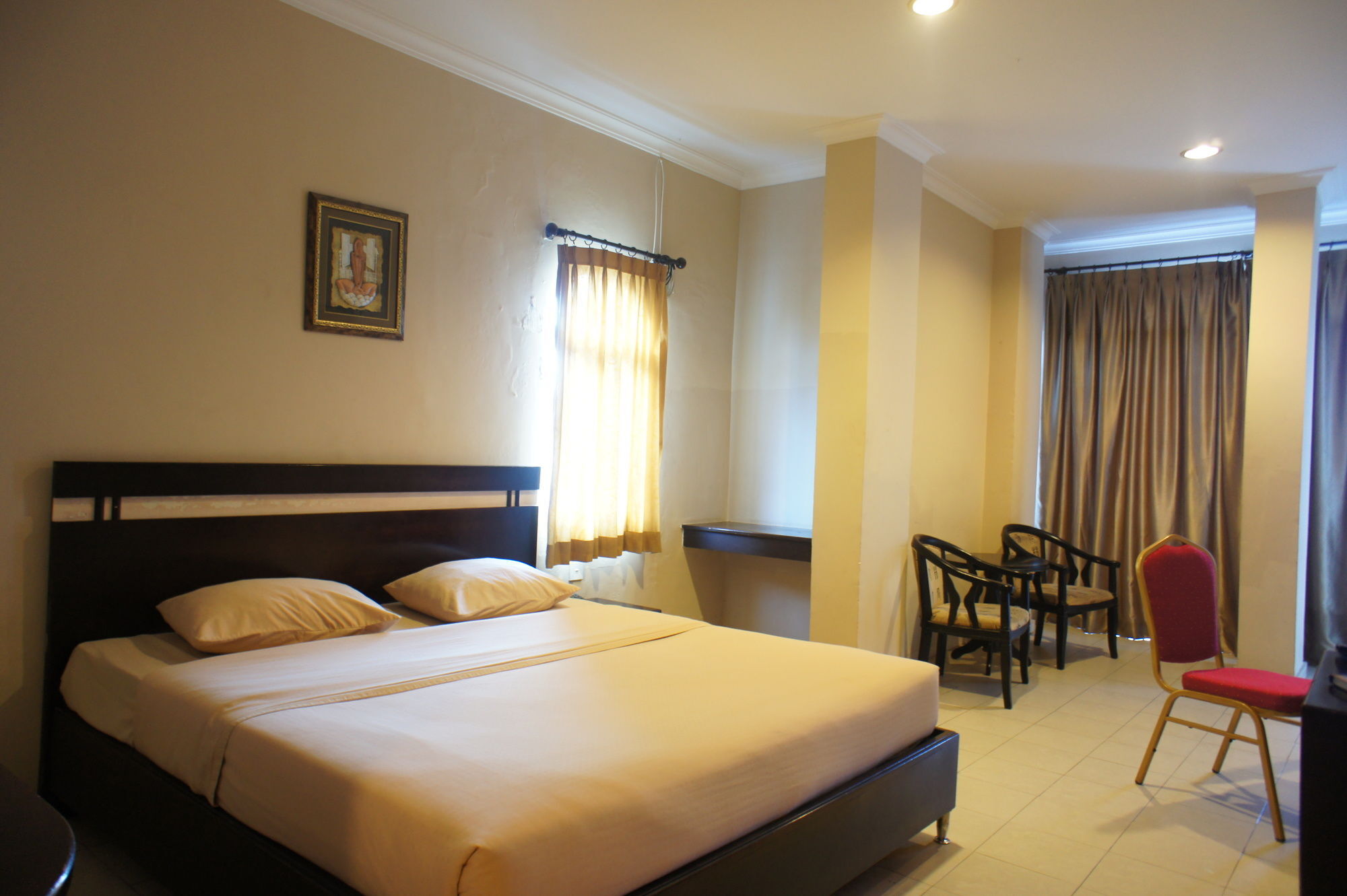 Sky View Hotel Managed By Os Batam Exteriör bild