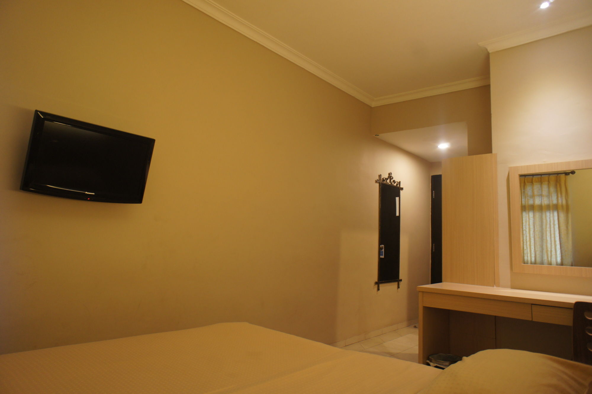 Sky View Hotel Managed By Os Batam Exteriör bild